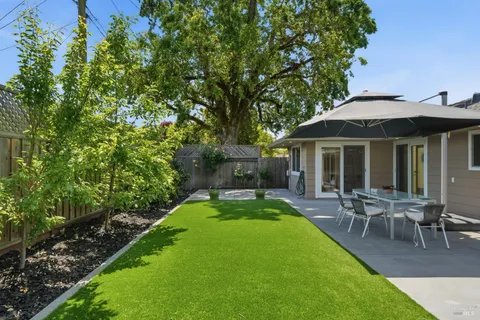 $1,495,000 | 2418 Grahn Drive, Santa Rosa, CA 95404