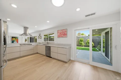 $1,495,000 | 2418 Grahn Drive, Santa Rosa, CA 95404
