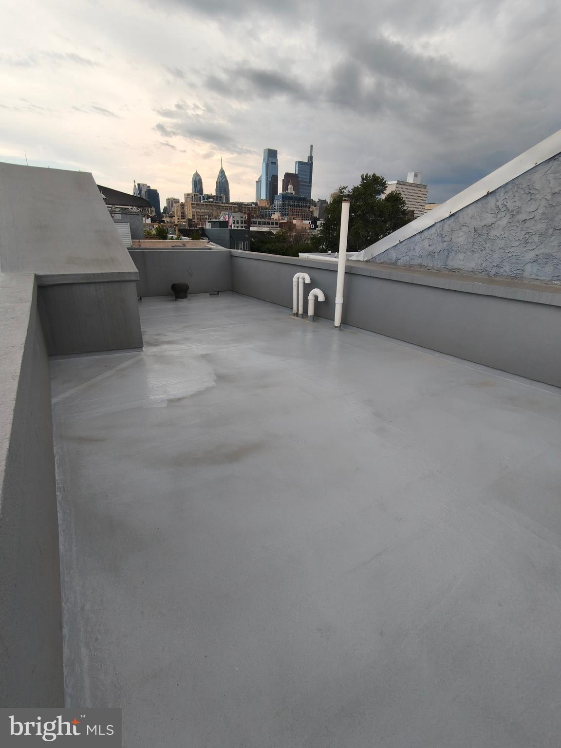 1106 Wallace Street, Unit B Philadelphia, PA 19123 - Photo 28 of 28 a view of a terrace