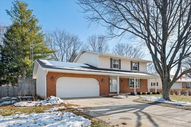 $399,900 | 7S641 Welton Drive, Big Rock, IL 60511