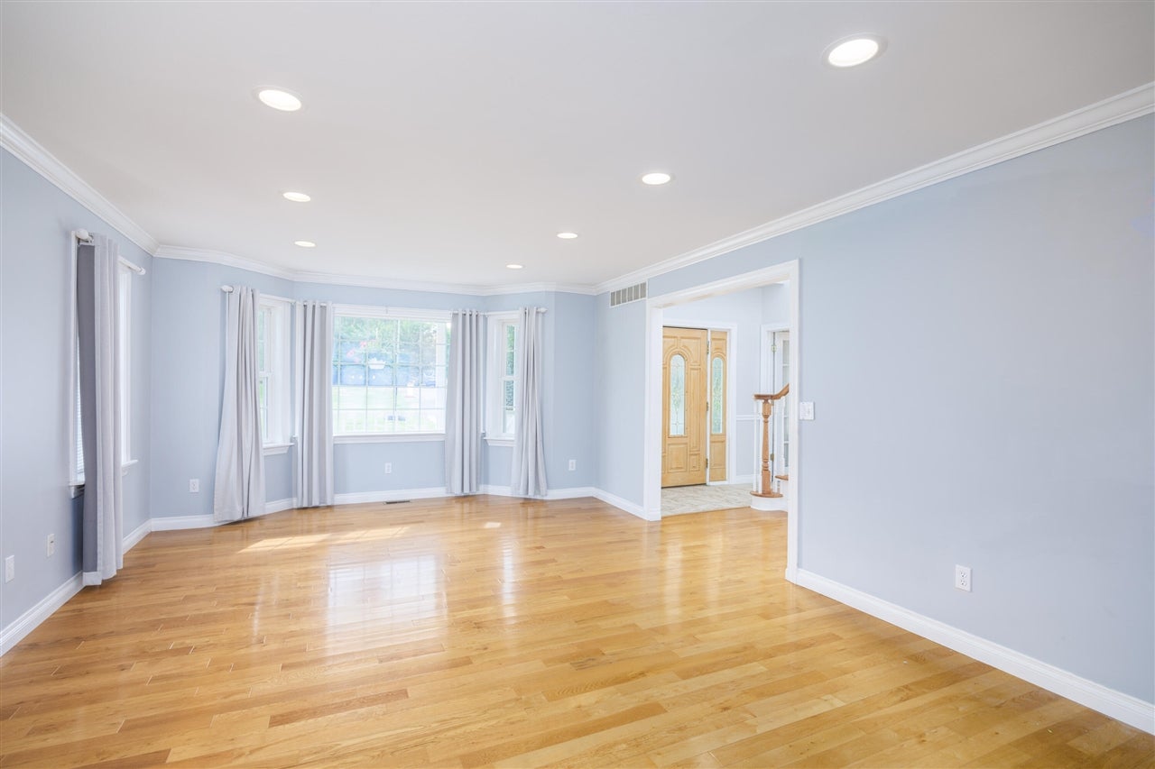 1469 Roods Lake Road Lapeer, MI 48446 - Photo 6 of 62 Gallery Image 6