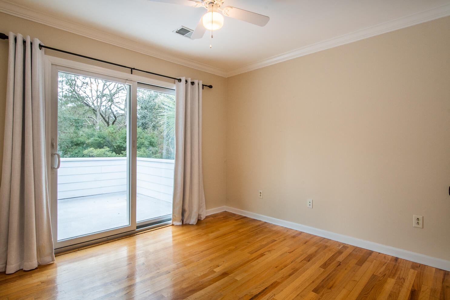 749 Dragoon Drive Mount Pleasant, SC 29464 - Photo 22 of 35 749Dragoon-39