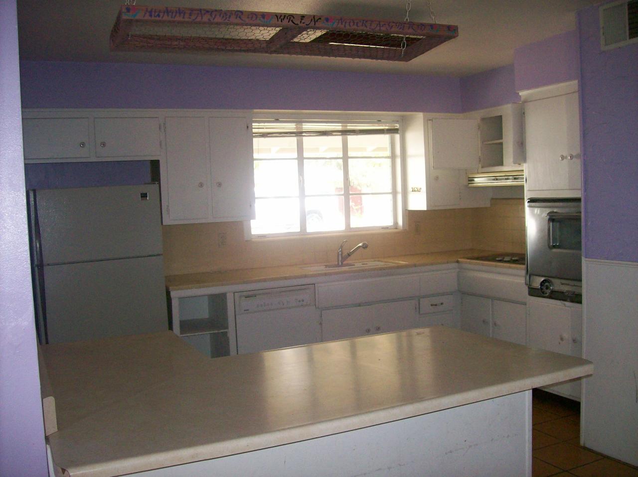 3715 West Lamar Road Phoenix, AZ 85019 - Photo 3 of 9 KITCHEN