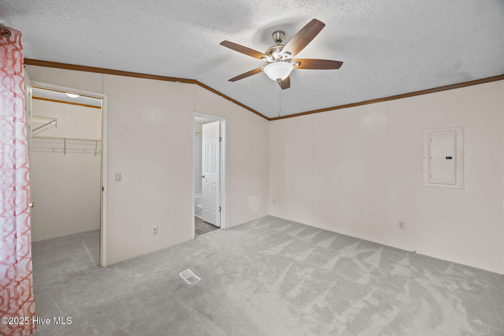 1130 Old New Bern Road Chocowinity, NC 27817 - Photo 12 of 47 11-web-or-mls-BLS_0024