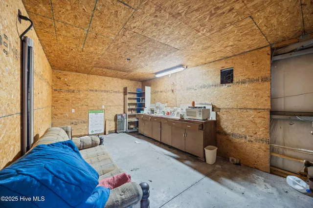 $199,900 | 1130 Old New Bern Road, Chocowinity, NC 27817