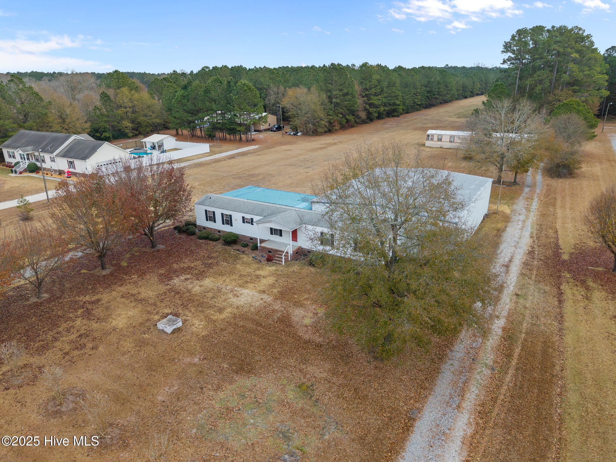 1130 Old New Bern Road Chocowinity, NC 27817 - Photo 41 of 47 41-web-or-mls-DJI_20251204140156_0022_D