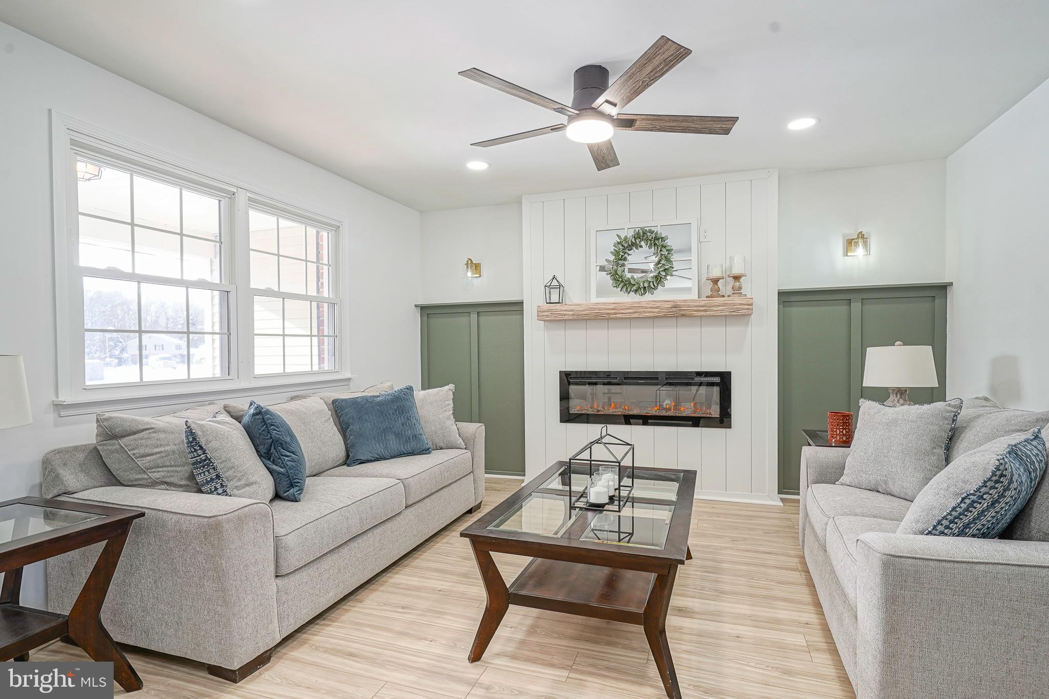 1778 Congress Drive Sewell, NJ 08080 - Photo 5 of 40