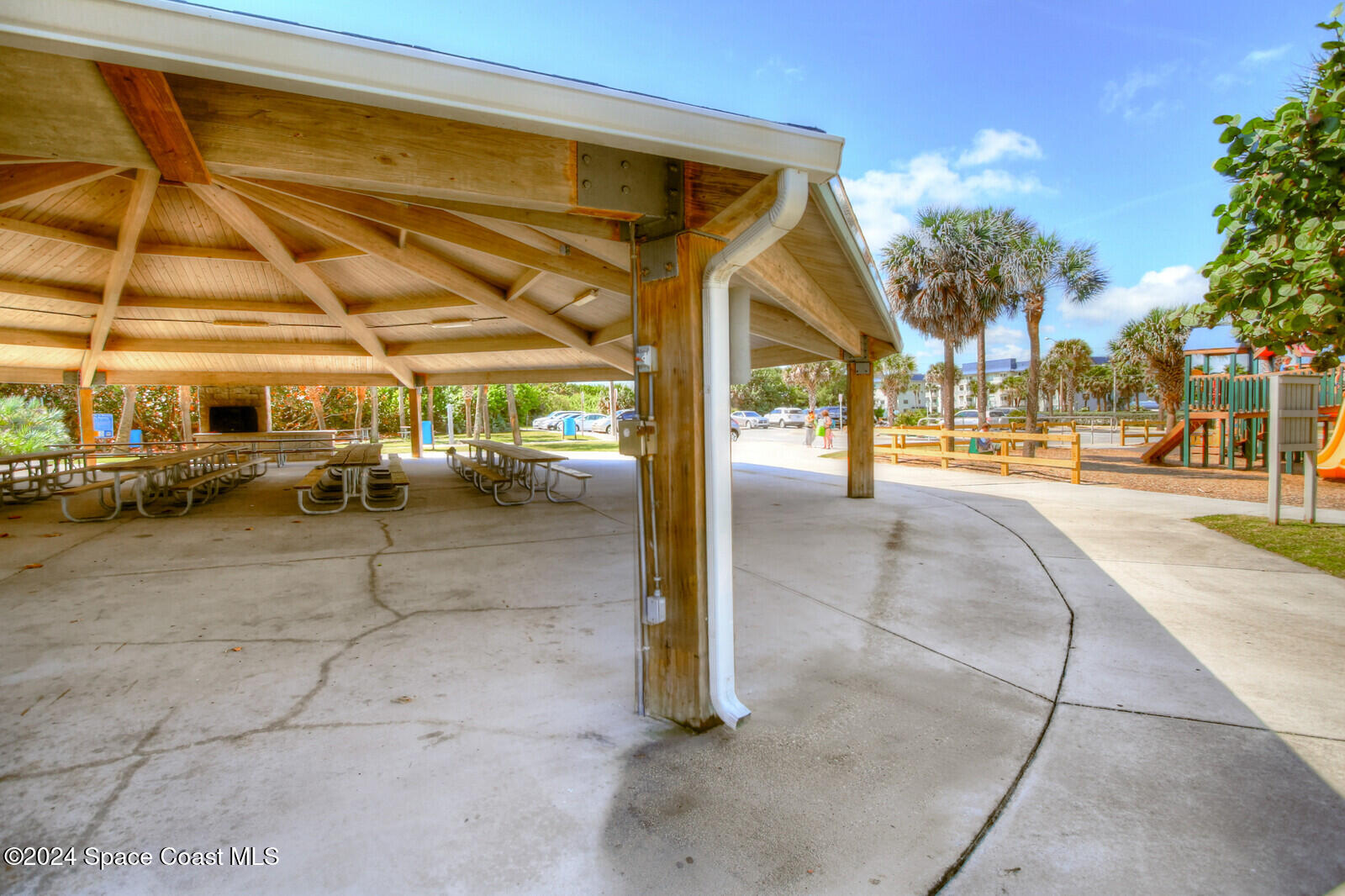 410 Oriole Lane Indialantic, FL 32903 - Photo 64 of 92 54_ParadiseBeachPark309_mls
