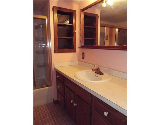 554 Abbott Road Winslow, ME 04901 - Photo 9 of 20 Bathroom.