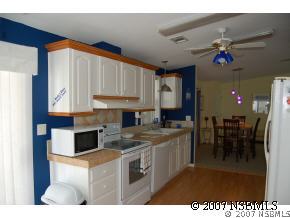 622 Portside Lane Edgewater, FL 32141 - Photo 4 of 10 Gallery Image 4