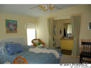 622 Portside Lane Edgewater, FL 32141 - Photo 6 of 10 Gallery Image 6