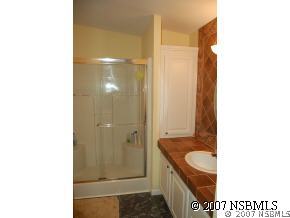 622 Portside Lane Edgewater, FL 32141 - Photo 7 of 10 Gallery Image 7