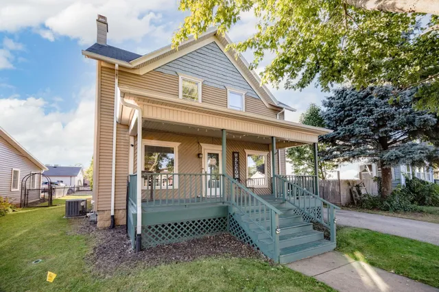 $275,000 | 129 1st Street, Milton, WI 53563