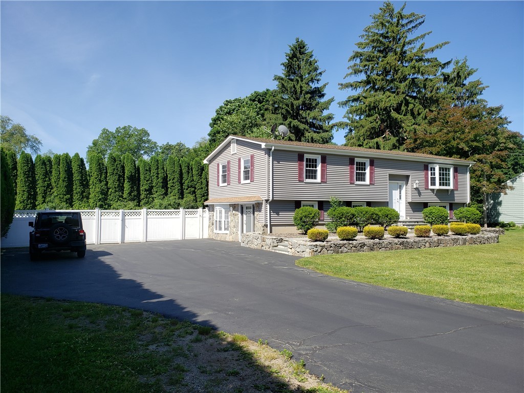 798 Great Road Lincoln, RI 02865 - Photo 2 of 50