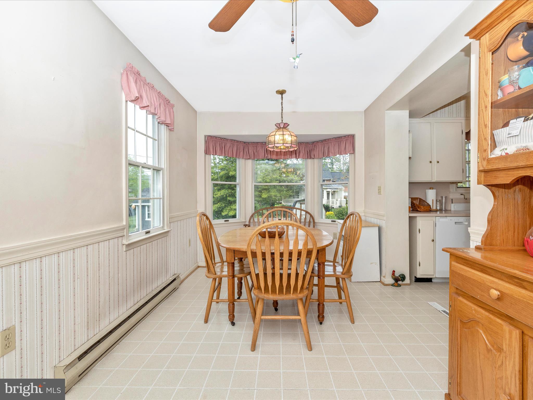 307 Magnolia Avenue Frederick, MD 21701 - Photo 19 of 45 Breakfast Nook