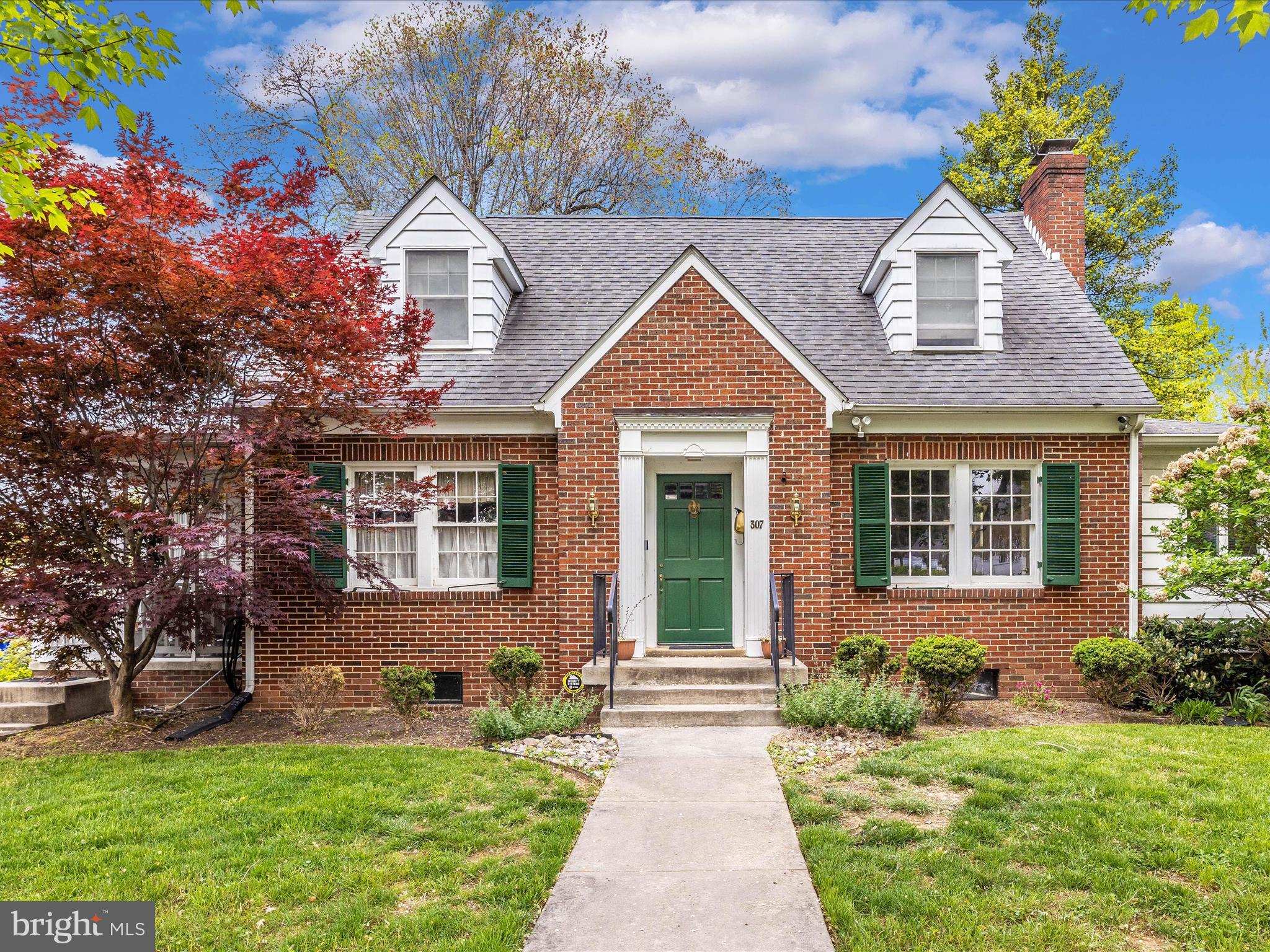 307 Magnolia Avenue Frederick, MD 21701 - Photo 2 of 45 Exterior Front