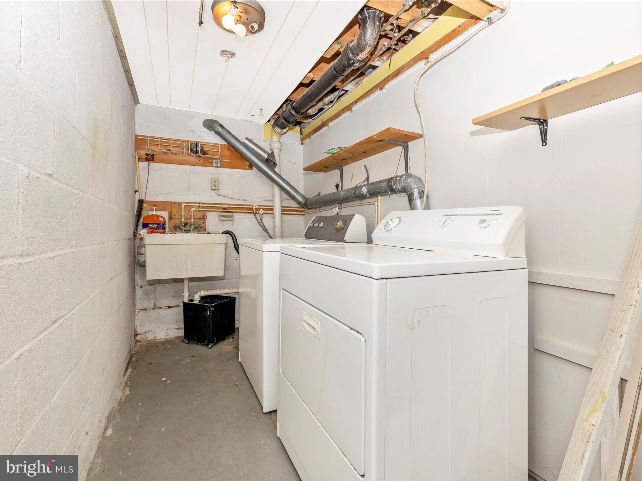 307 Magnolia Avenue Frederick, MD 21701 - Photo 26 of 45 Laundry Room