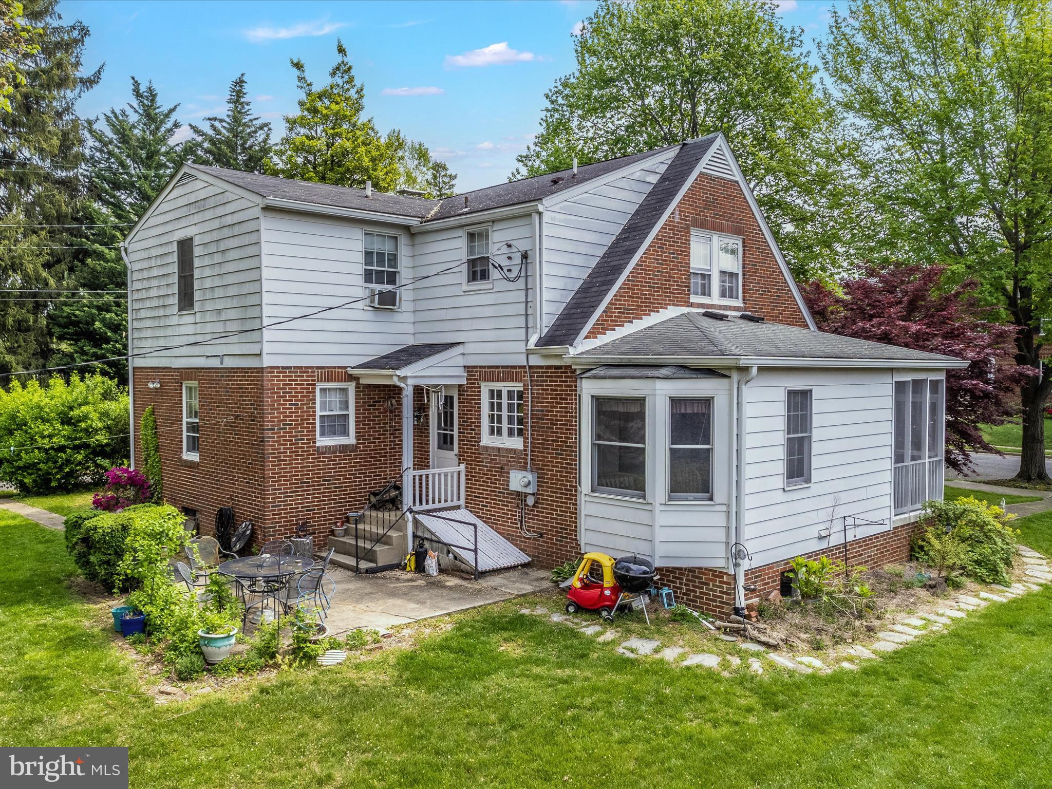 307 Magnolia Avenue Frederick, MD 21701 - Photo 29 of 45 Aerial Back