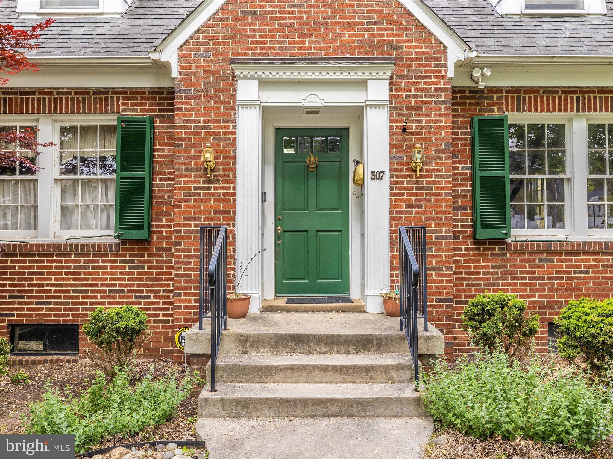 307 Magnolia Avenue Frederick, MD 21701 - Photo 3 of 45 Exterior Front