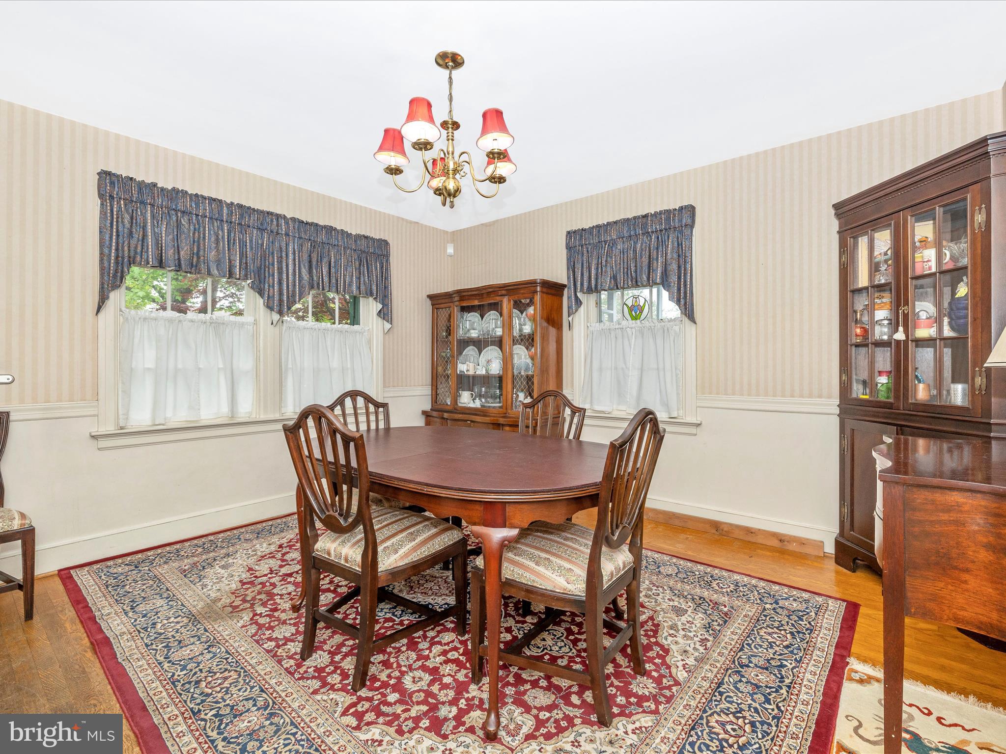 307 Magnolia Avenue Frederick, MD 21701 - Photo 8 of 45 Dining Room