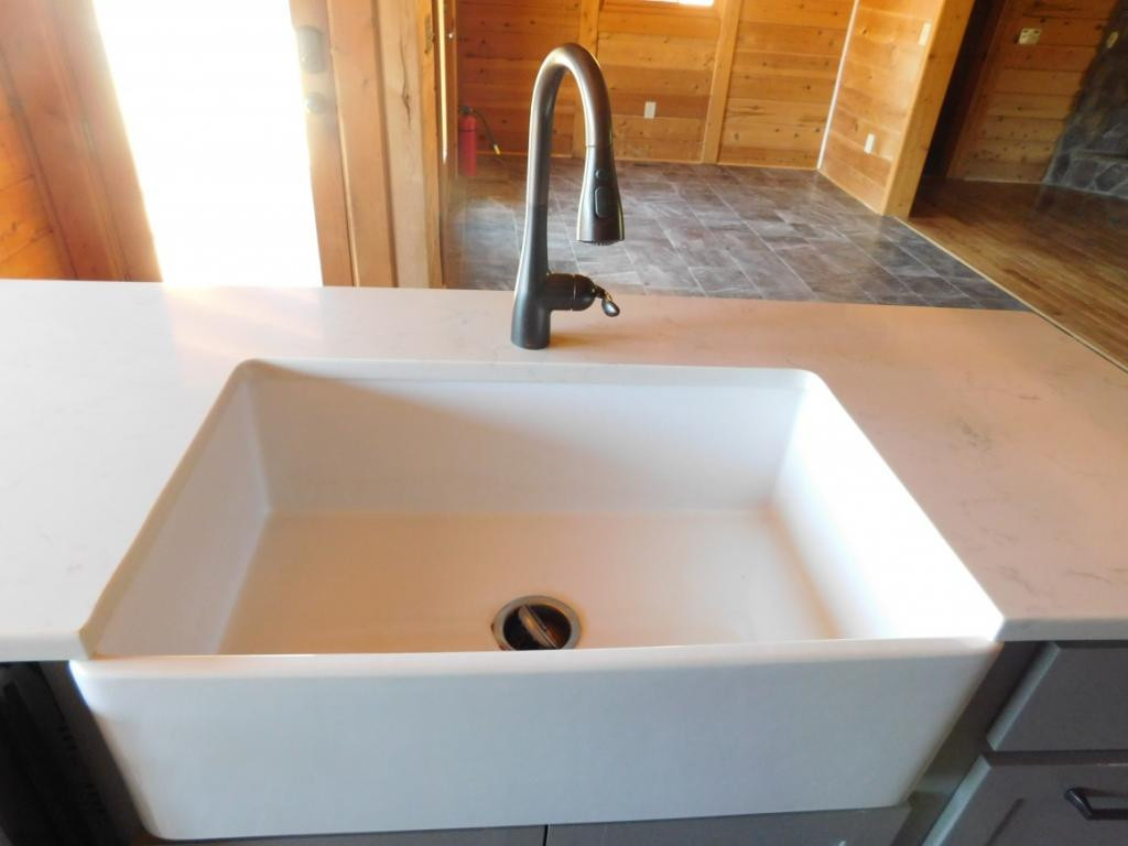 264 Island Road Kingsport, TN 37664 - Photo 23 of 36 Farmhouse sink