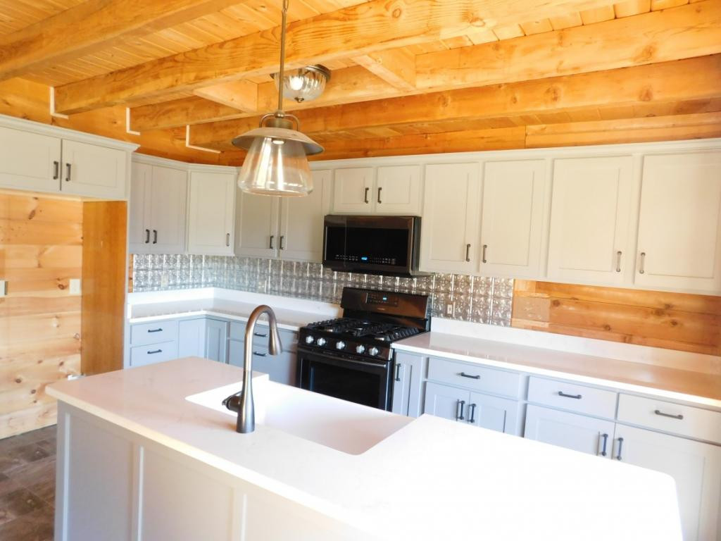264 Island Road Kingsport, TN 37664 - Photo 30 of 36 Pretty modern kitchen