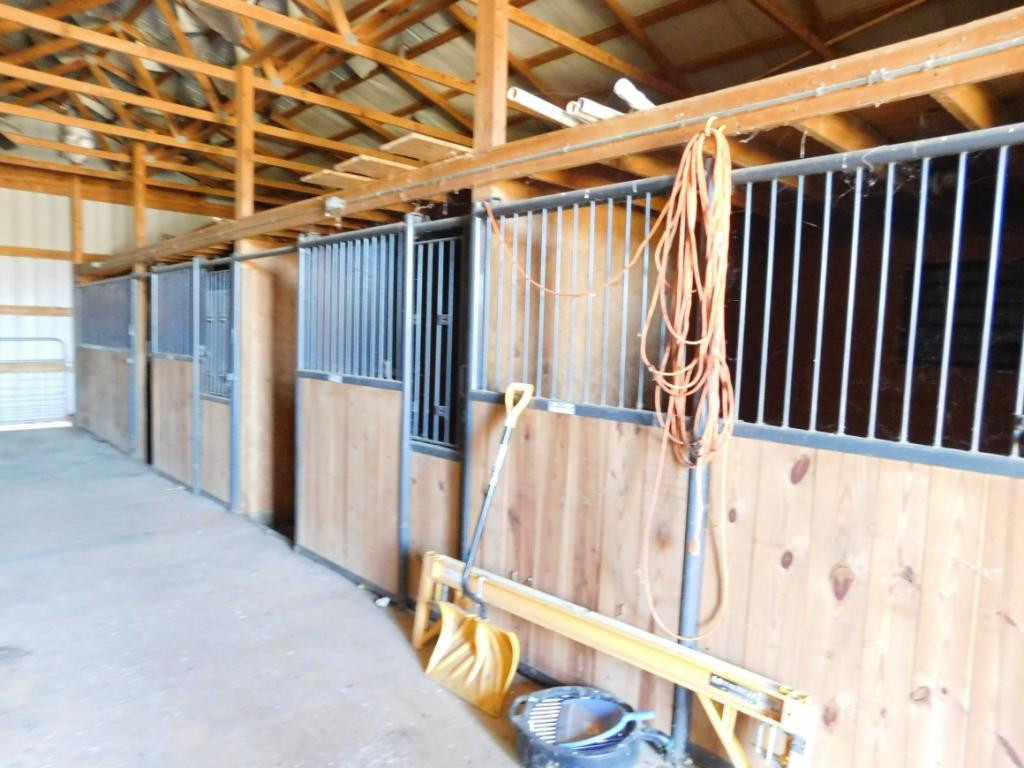 264 Island Road Kingsport, TN 37664 - Photo 35 of 36 Stalls in horse barn