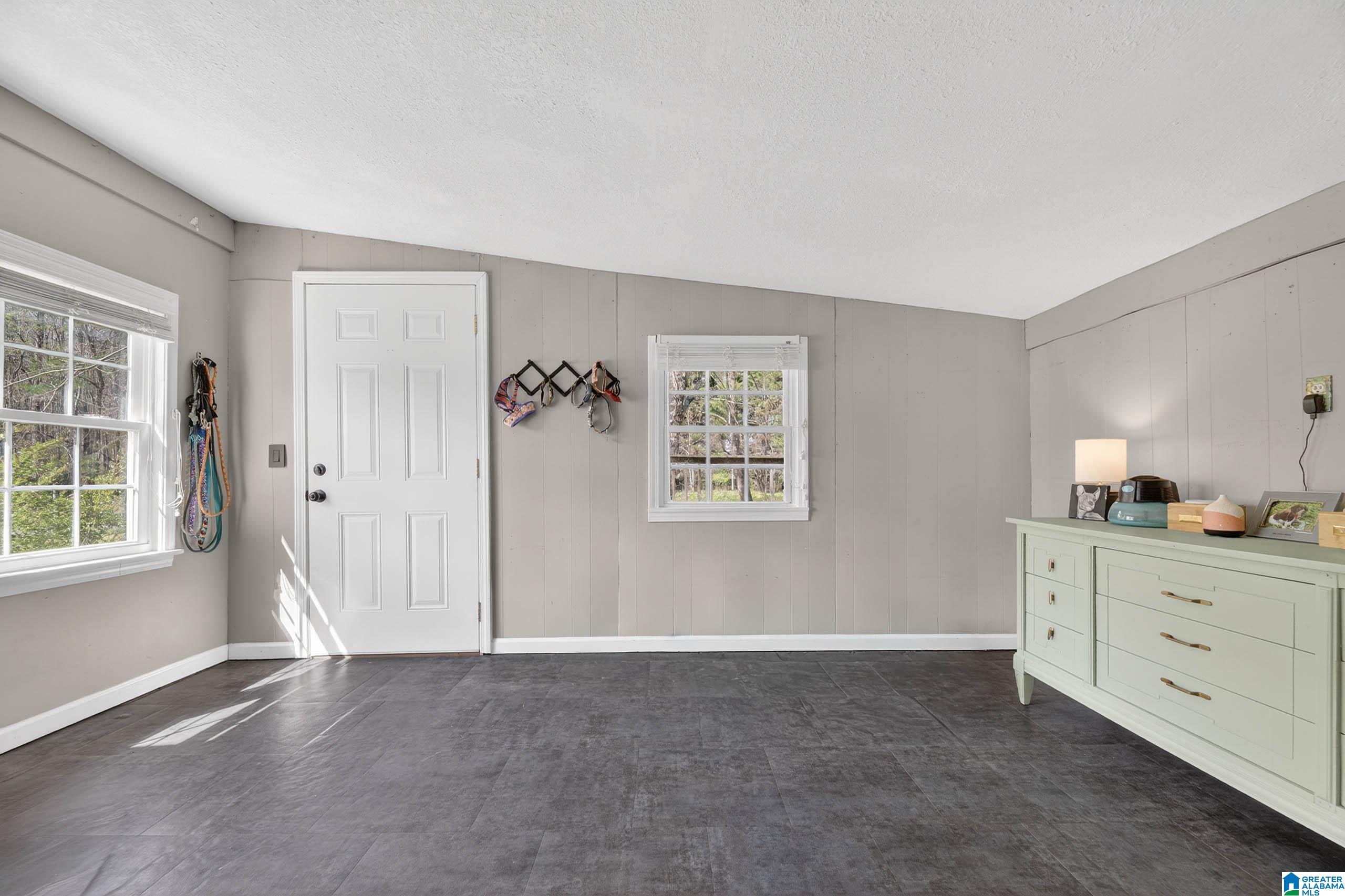 2137 Roy Webb Road Jacksonville, AL 36265 - Photo 7 of 42