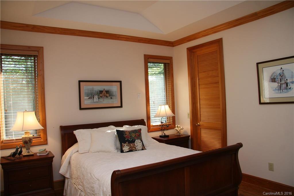 301 Beaver Dam Road Sapphire, NC 28774 - Photo 15 of 24 Gallery Image 15