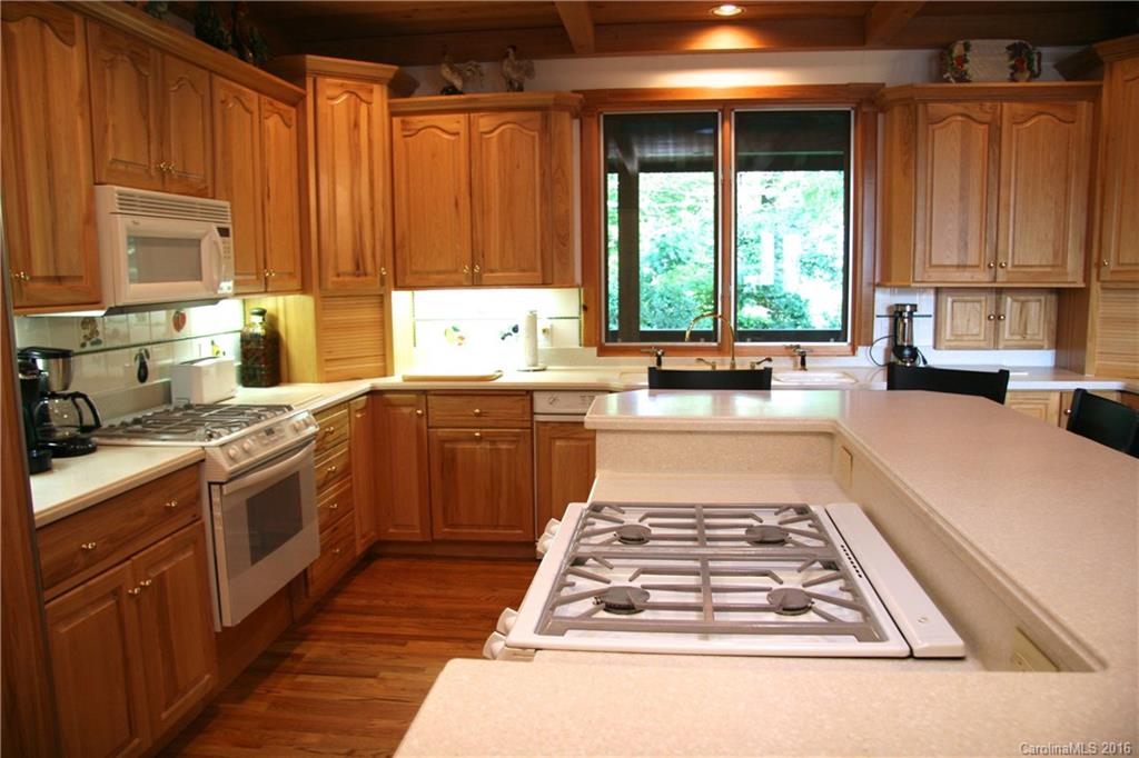 301 Beaver Dam Road Sapphire, NC 28774 - Photo 5 of 24 Gallery Image 5