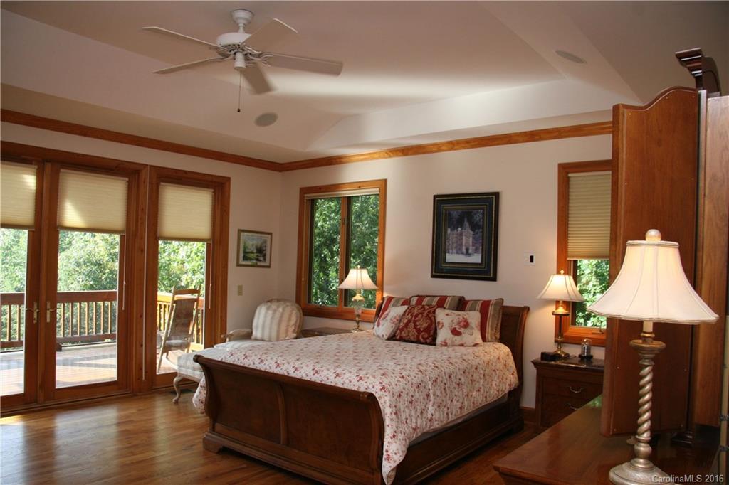 301 Beaver Dam Road Sapphire, NC 28774 - Photo 9 of 24 Gallery Image 9