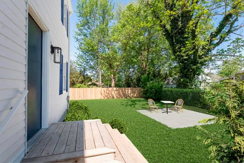 $1,995,000 | 12 Rose Street, Sag Harbor Village, NY 11963