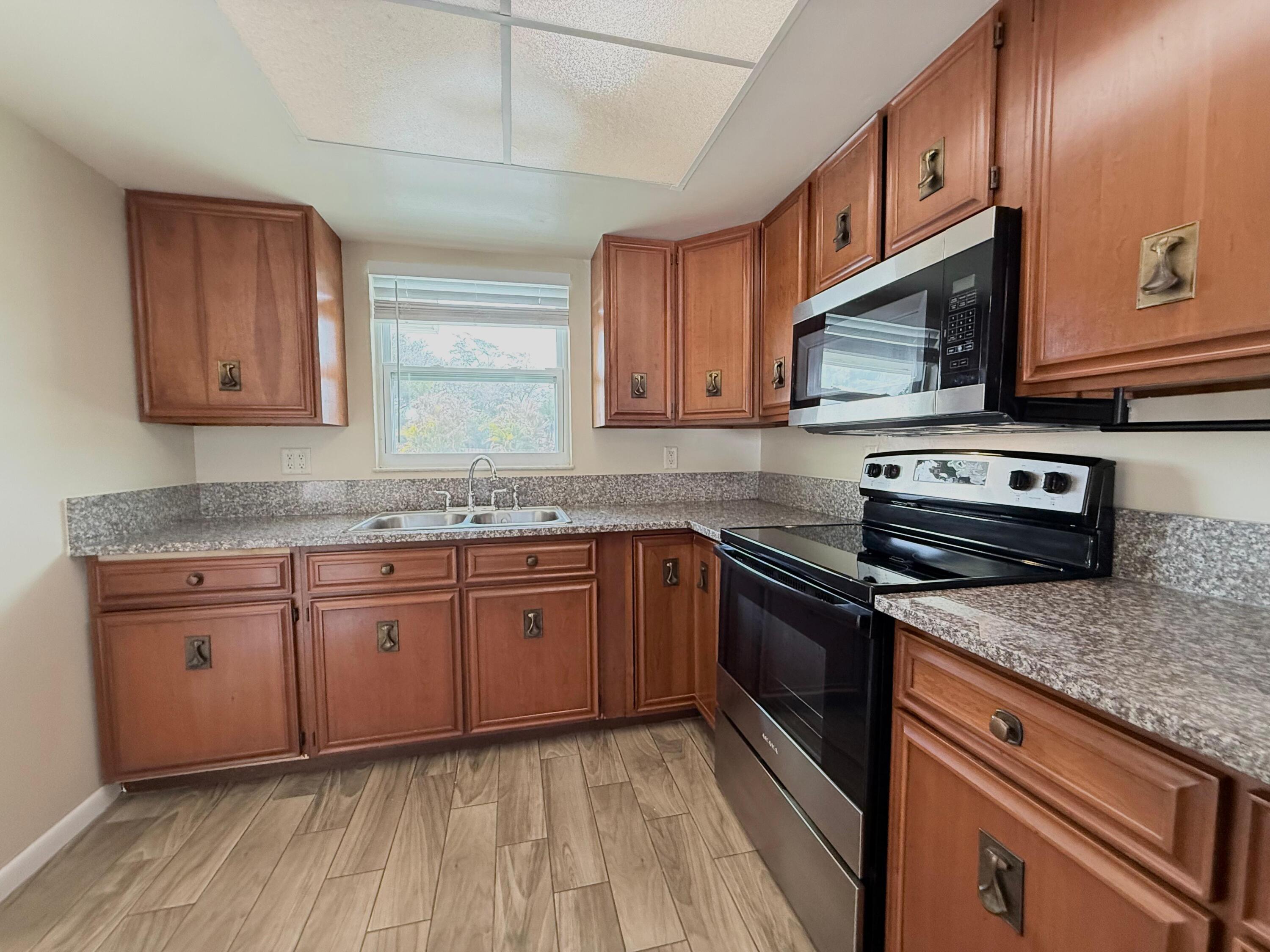 3794 County Line Road, Unit 101 Jupiter, FL 33469 - Photo 19 of 24 WhatsApp Image 2026-02-19 at 21.06.06 (1