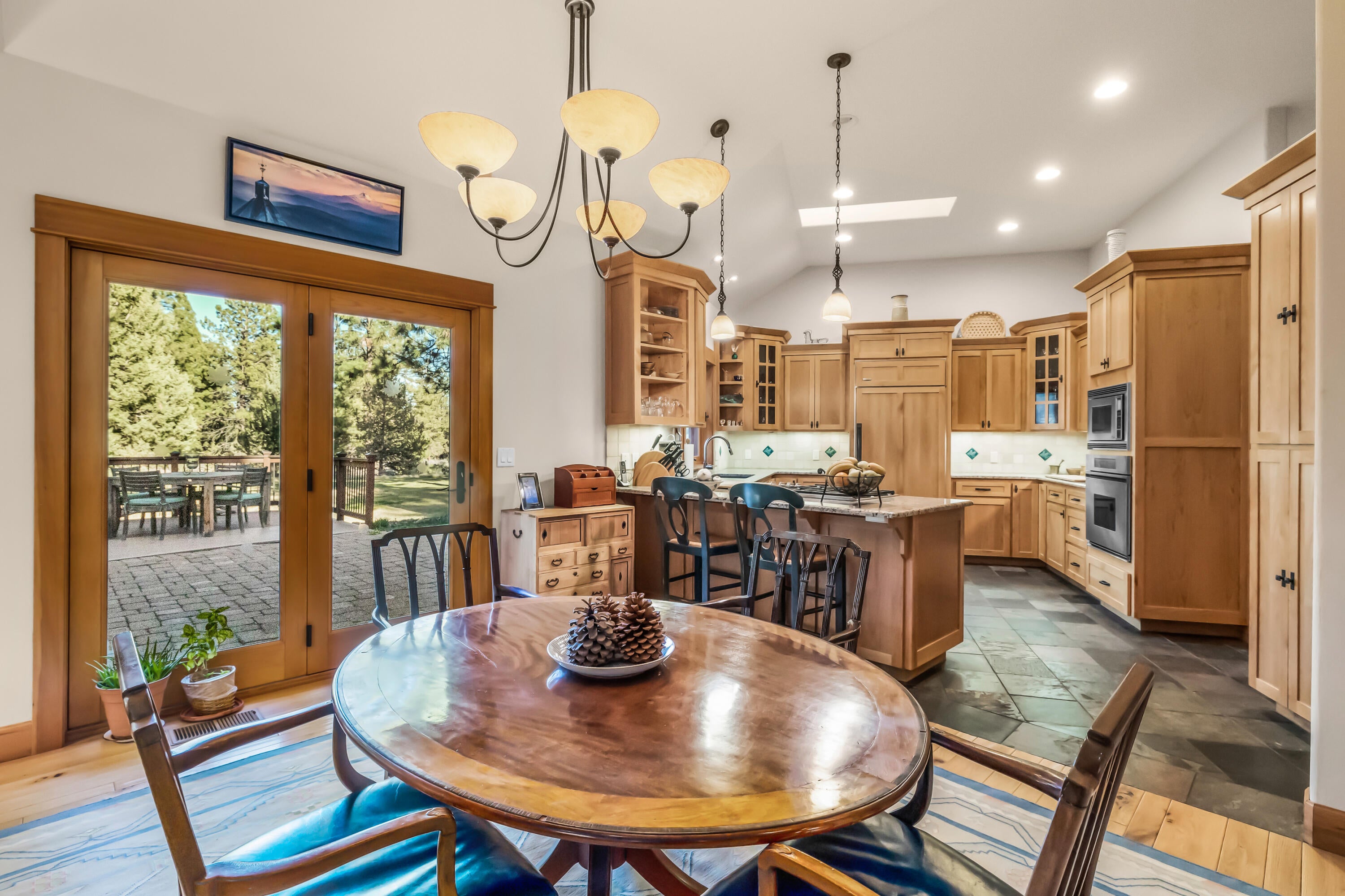 21333 Back Alley Road Bend, OR 97702 - Photo 9 of 57 ba9