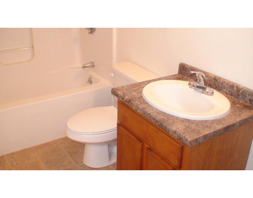 5 A Rock Marsh Road, Unit 5A Wareham, MA 02571 - Photo 4 of 6 Gallery Image 4