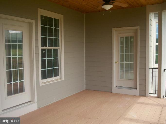 3854 Leeds Manor Road Markham, VA 22643 - Photo 10 of 16 Porch