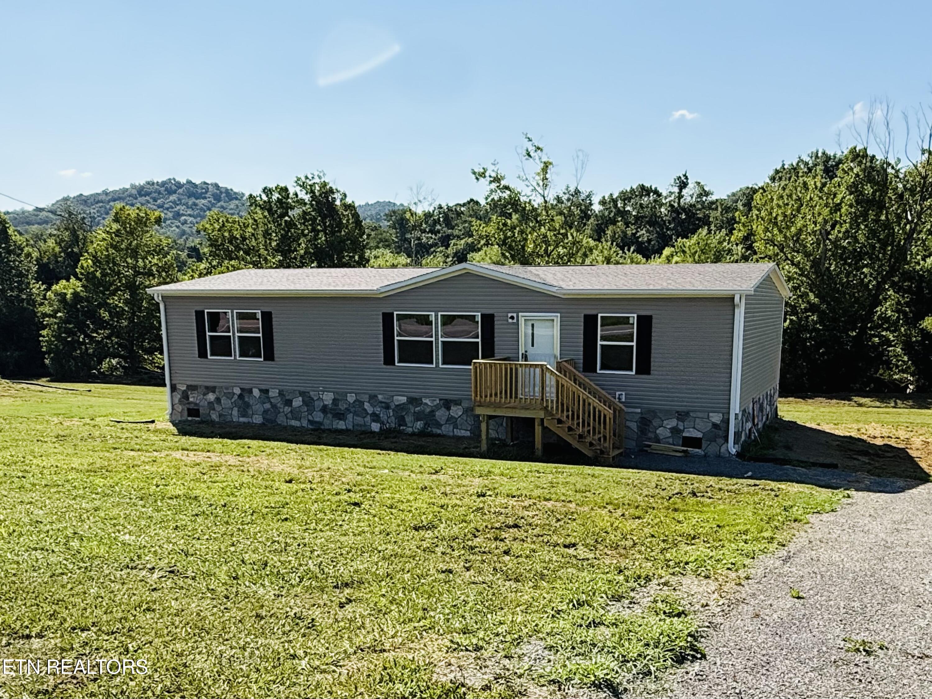 5370 Rutledge Pike Rutledge, TN 37861 - Photo 1 of 5 IMG_8485