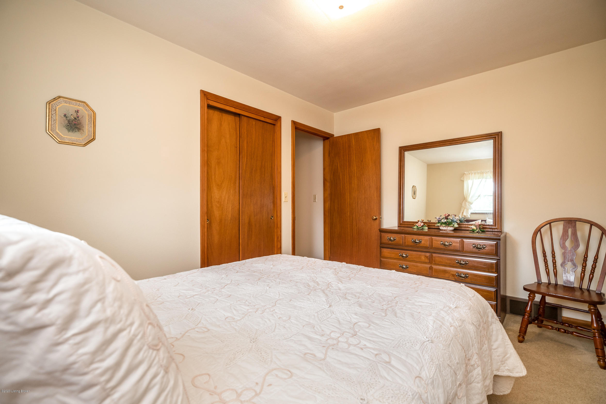 8200 Smithton Road Louisville, KY 40219 - Photo 25 of 38 8200 Smithton Road-26