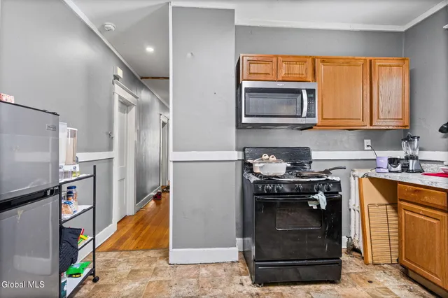 $324,900 | 569 Washington Avenue, Albany, NY 12206