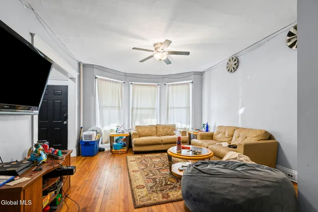 $324,900 | 569 Washington Avenue, Albany, NY 12206