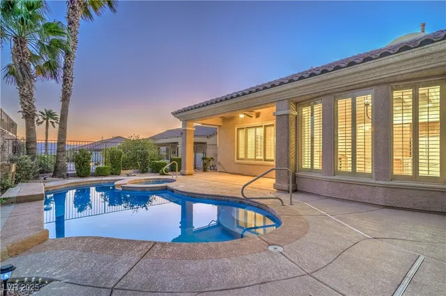 $3,250 | 2170 Peyten Park Street, Henderson, NV 89052