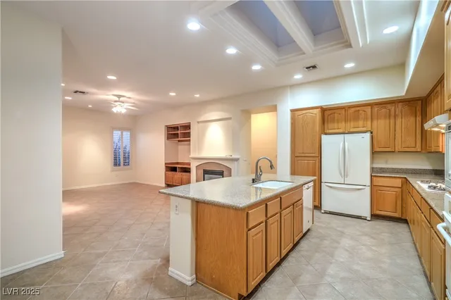 $3,250 | 2170 Peyten Park Street, Henderson, NV 89052