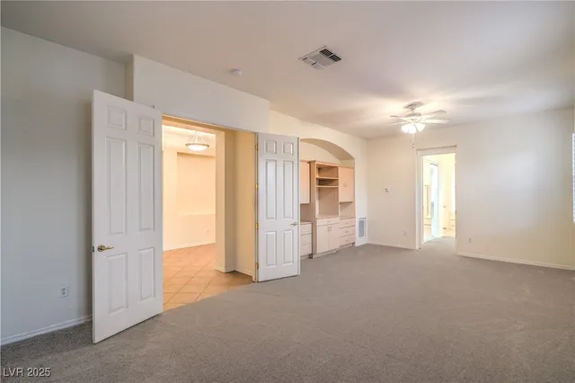 $3,250 | 2170 Peyten Park Street, Henderson, NV 89052