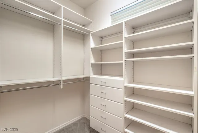 $3,250 | 2170 Peyten Park Street, Henderson, NV 89052