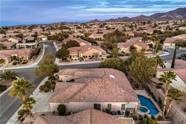 $3,250 | 2170 Peyten Park Street, Henderson, NV 89052