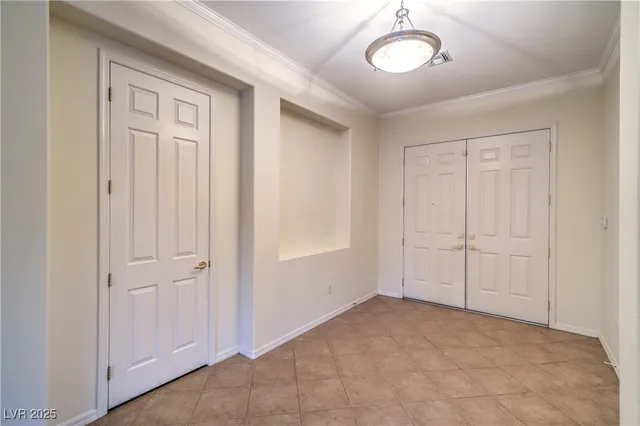 $3,250 | 2170 Peyten Park Street, Henderson, NV 89052