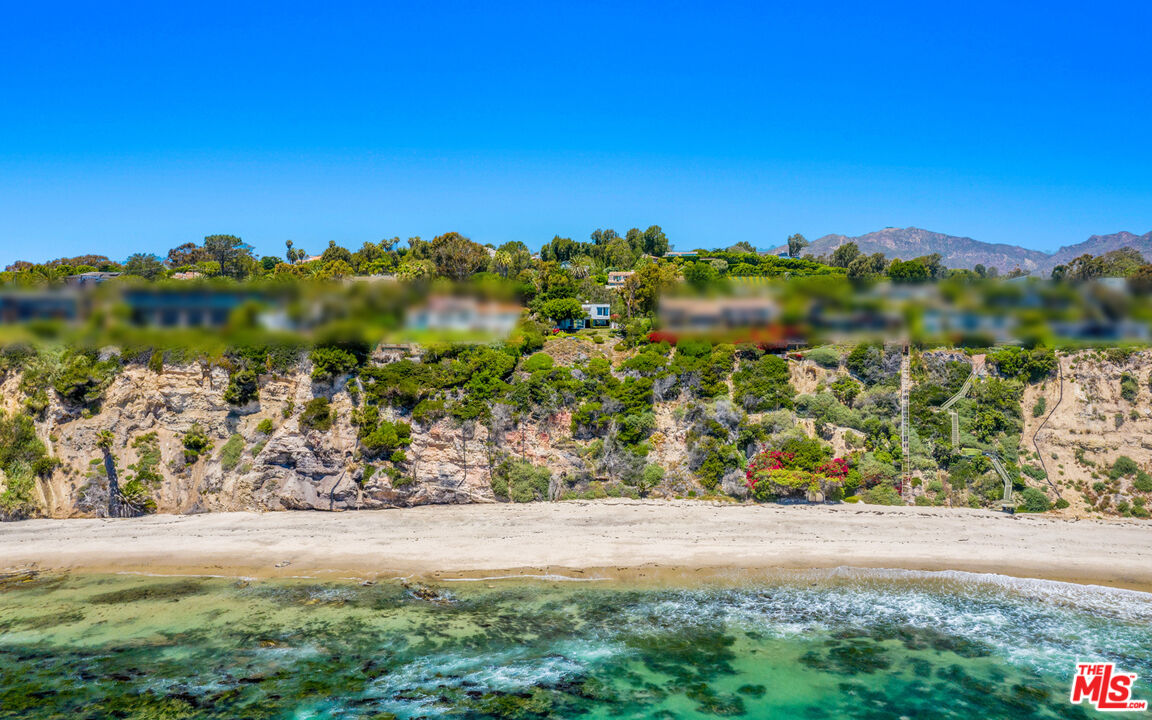 29122 Cliffside Drive Malibu, CA 90265 - Photo 3 of 48
