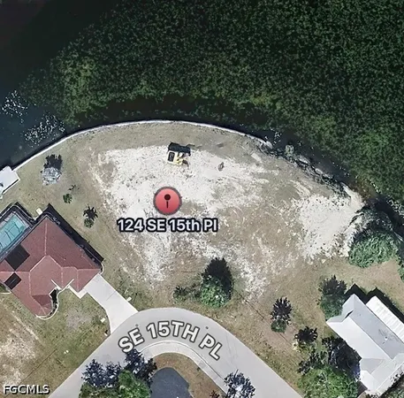 $160,000 | 124 Southeast 15th Place, Cape Coral, FL 33990