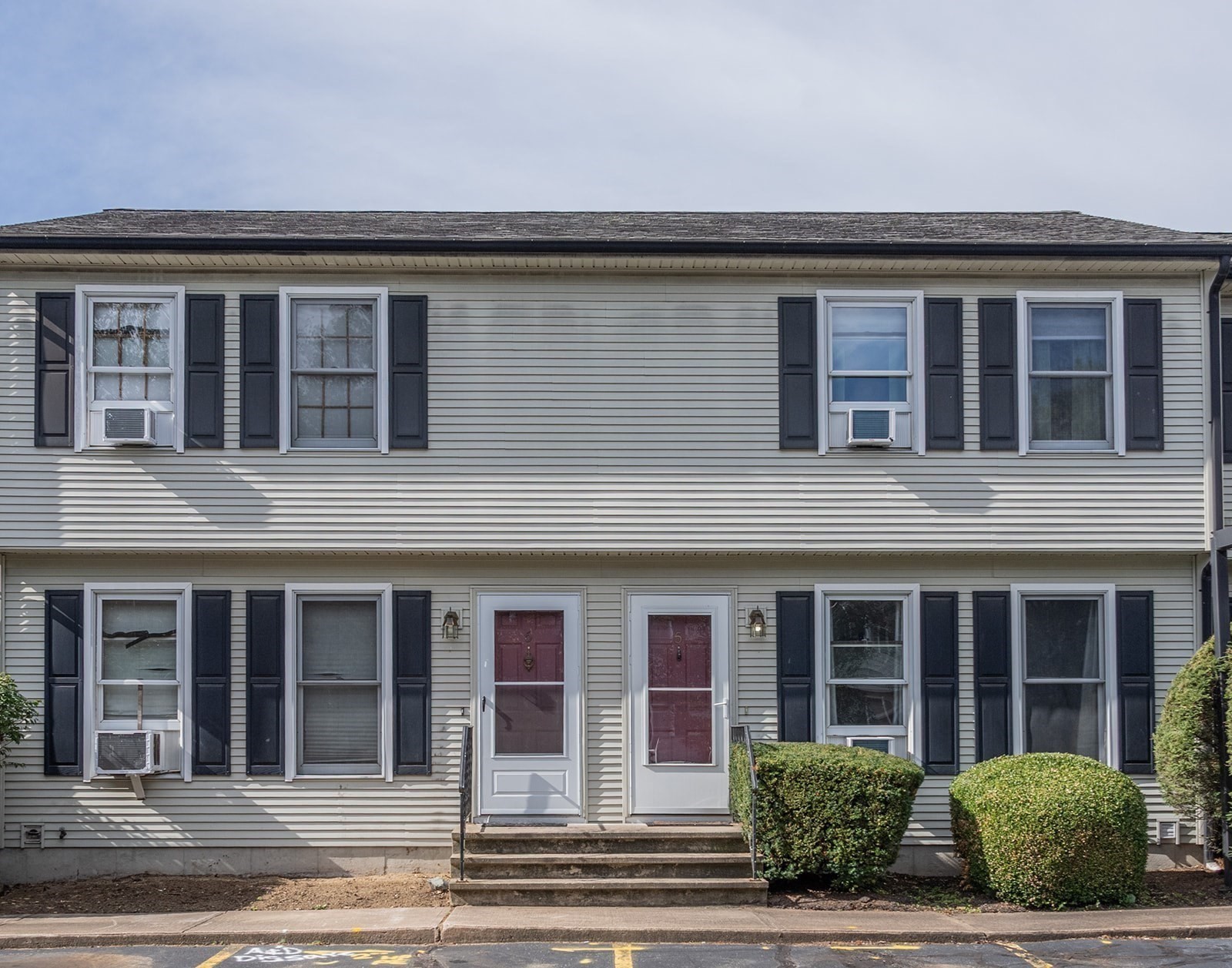 166 Hillside Road, Unit 5 Westfield, MA 01085 - Photo 1 of 40 Gallery Image 1