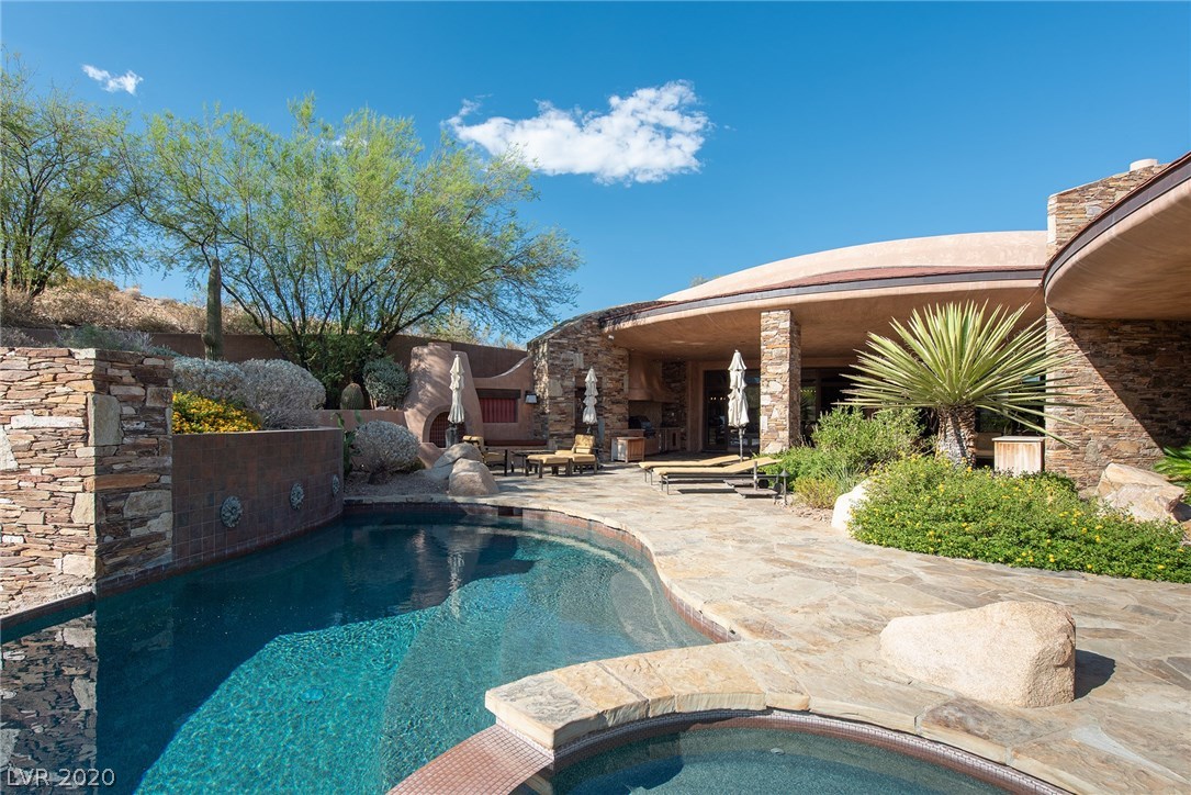 55 Promontory Ridge Drive Las Vegas, NV 89135 - Photo 3 of 50